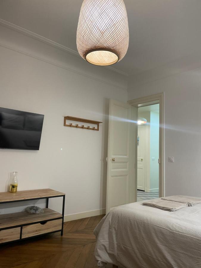 Apartment Nation